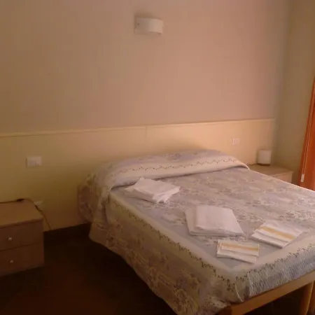 Le Vele Hotel apartamentowy Pietra Ligure