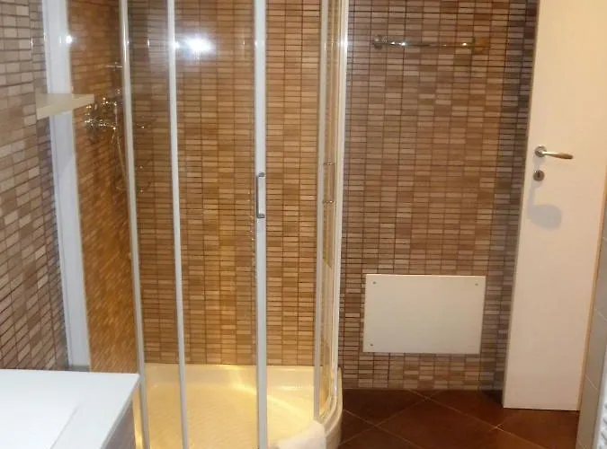 Aparthotel Le Vele Pietra Ligure