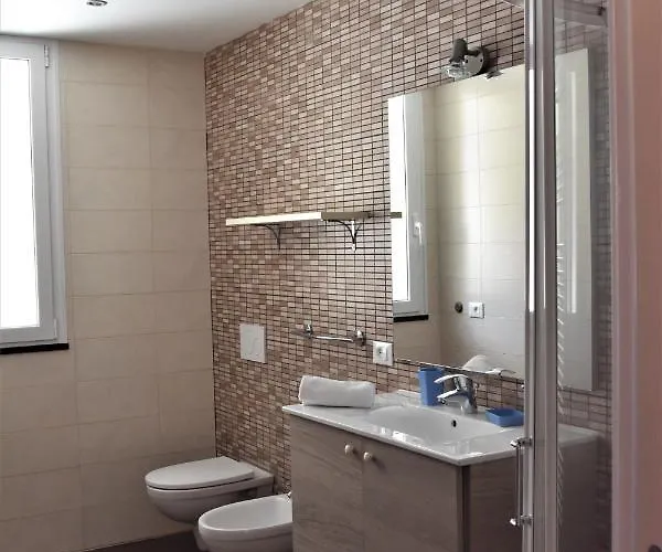 Aparthotel Le Vele Pietra Ligure